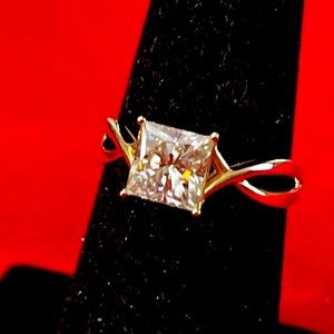 Moissanite ring 14k gold
